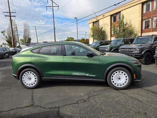 2025 Ford Mustang Mach-E GT