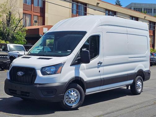 Oxford White 2026 Ford Transit-250 Base
