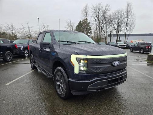 2025 Ford F-150 Lightning Flash