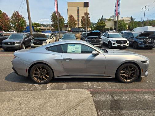 2025 Ford Mustang EcoBoost Premium