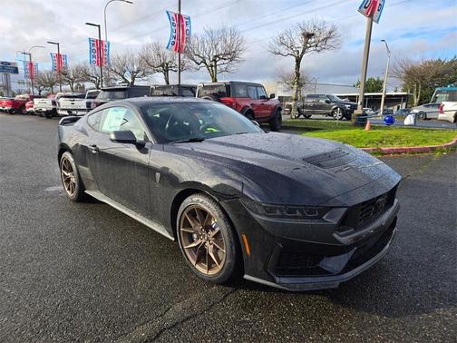 2026 Ford Mustang Dark Horse
