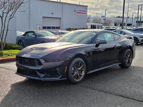 2026 Ford Mustang Dark Horse
