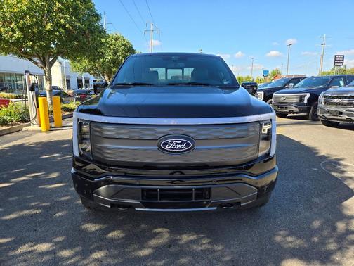 Agate Black Metallic 2025 Ford F-150 Lightning LARIAT