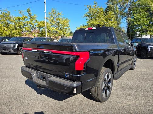 Agate Black Metallic 2025 Ford F-150 Lightning Platinum