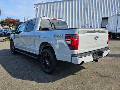 Avalanche 2026 Ford F-150 Lariat