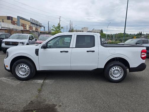 Oxford White 2026 Ford Maverick XL