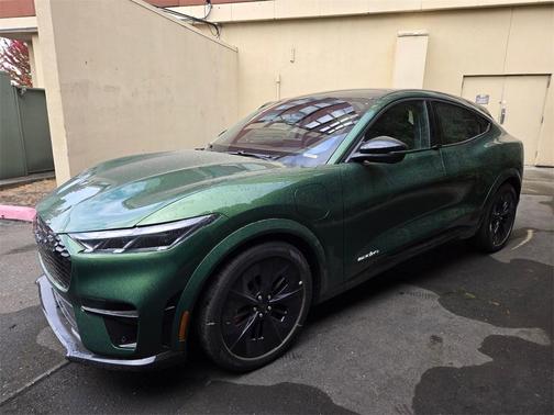 2025 Ford Mustang Mach-E GT