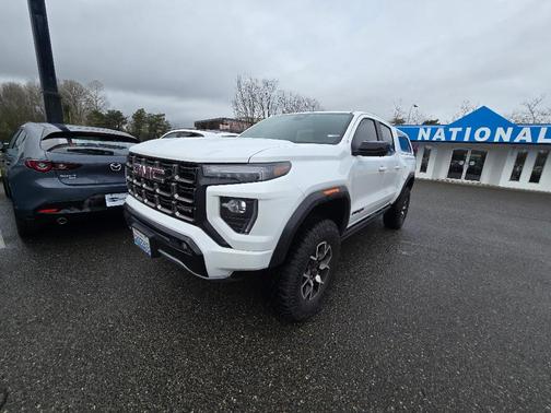 2024 GMC Canyon AT4X