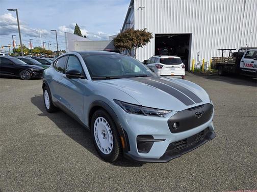 2025 Ford Mustang Mach-E GT