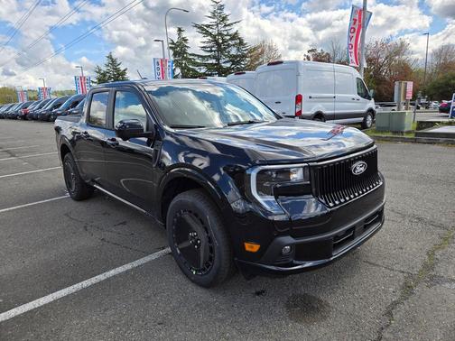 2025 Ford Maverick Lobo High