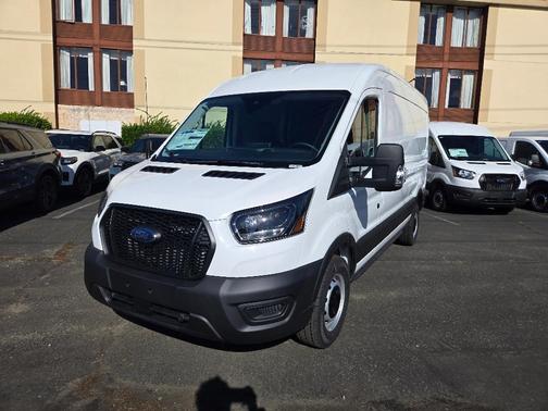 2025 Ford Transit-250 148 WB Medium Roof Cargo