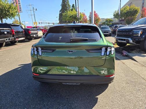 Eruption Green Metallic 2025 Ford Mustang Mach-E Premium