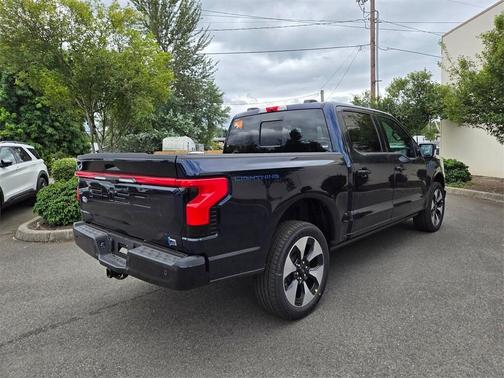 2025 Ford F-150 Lightning Platinum