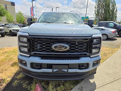 2025 Ford F-350 Lariat Super Duty