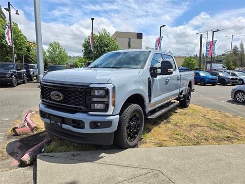 2025 Ford F-350 Lariat Super Duty