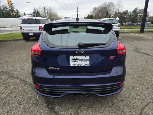 2016 Ford Focus ST Base