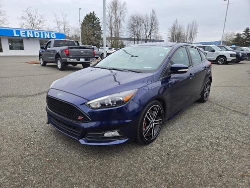 2016 Ford Focus ST Base
