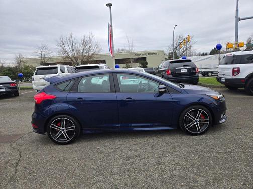 2016 Ford Focus ST Base