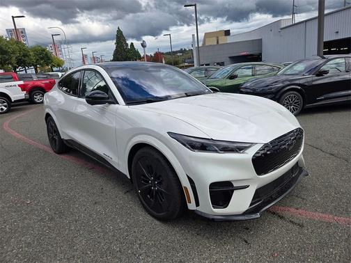 2025 Ford Mustang Mach-E GT