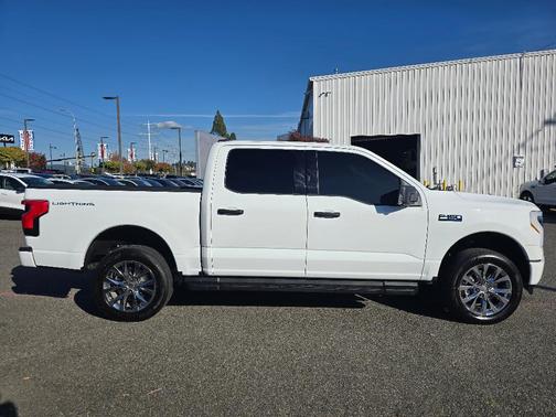 White 2025 Ford F-150 Lightning XLT