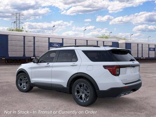 Space White Metallic 2026 Ford Explorer Active