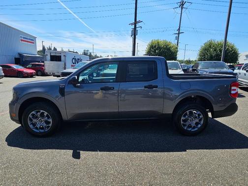 Carbonized Gray 2026 Ford Maverick XLT