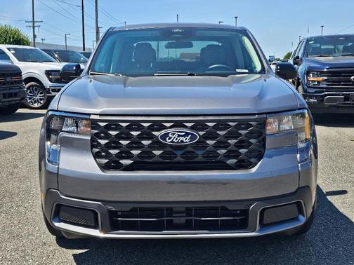 Carbonized Gray 2026 Ford Maverick XLT