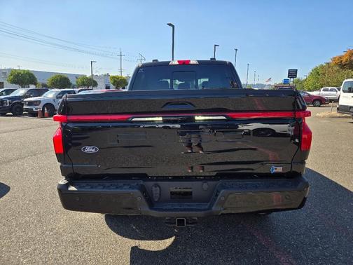 2025 Ford F-150 Lightning Platinum