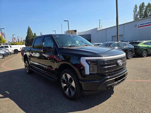 Agate Black Metallic 2025 Ford F-150 Lightning Platinum