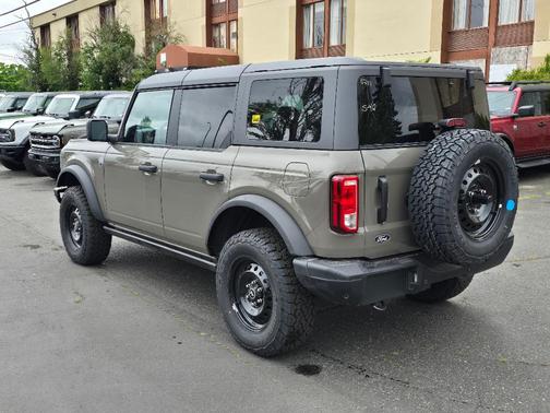 Gray 2026 Ford Bronco Big Bend