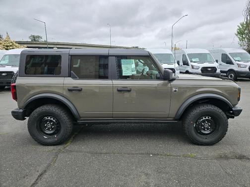 Gray 2026 Ford Bronco Big Bend