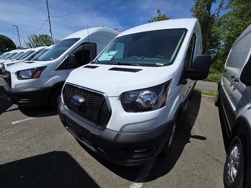 2025 Ford Transit-250 148 WB Medium Roof Cargo