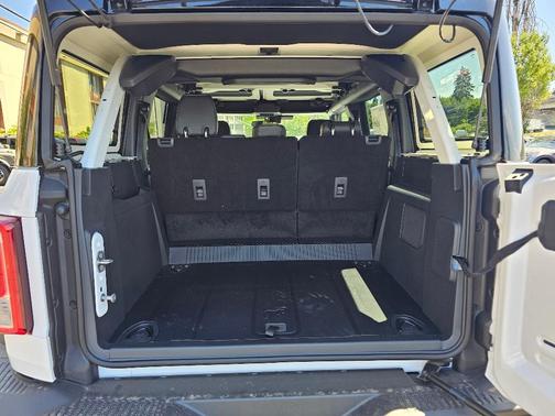Oxford White 2026 Ford Bronco Big Bend