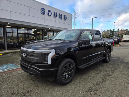 2025 Ford F-150 Lightning Flash
