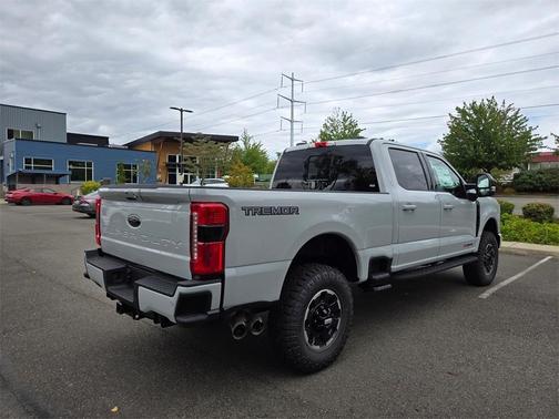 2025 Ford F-350 Lariat Super Duty