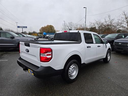 2025 Ford Maverick XL