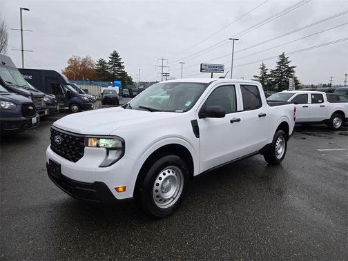2025 Ford Maverick XL