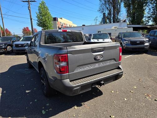 2025 Ford Maverick XLT