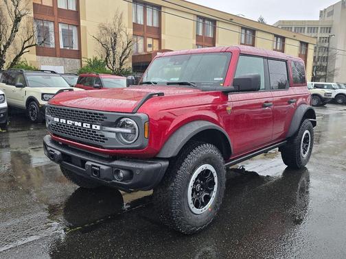 2026 Ford Bronco Badlands