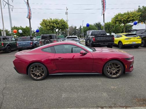 2025 Ford Mustang EcoBoost Premium