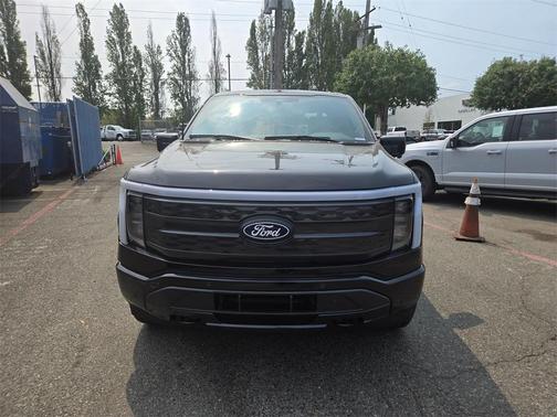 2025 Ford F-150 Lightning Platinum