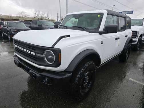 Oxford White 2026 Ford Bronco Big Bend