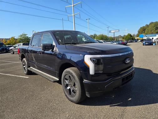 2025 Ford F-150 Lightning Flash