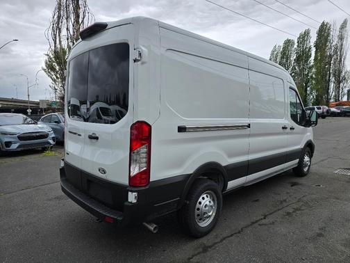 Oxford White 2026 Ford Transit-250 148 WB Medium Roof Cargo