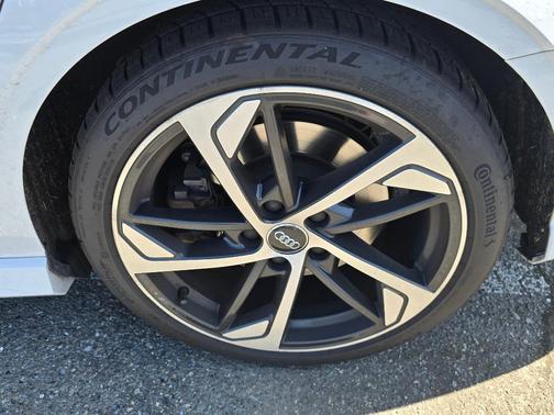 Glacier White Metallic 2020 Audi A3 2.0T S line Premium Plus