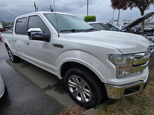 White Platinum Tri-Coat Metallic 2019 Ford F-150 Lariat
