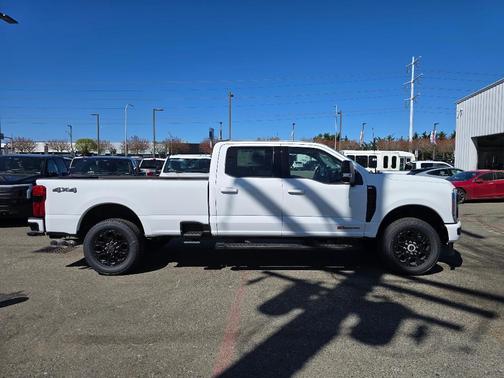 Oxford White 2026 Ford F-350 XLT
