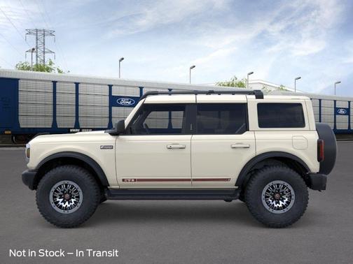 Wimbledon White 2026 Ford Bronco Outer Banks