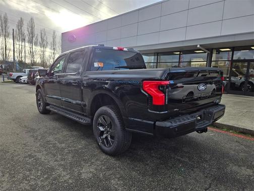 2025 Ford F-150 Lightning Flash