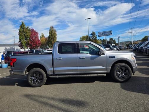 2025 Ford F-150 Lightning Flash